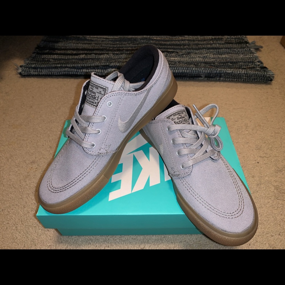 Nike Janoski Gum Sole